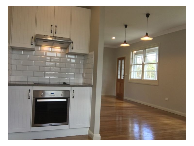 195 Kennedy Street, Armidale NSW 2350