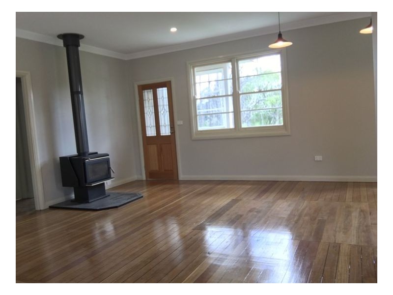 195 Kennedy Street, Armidale NSW 2350