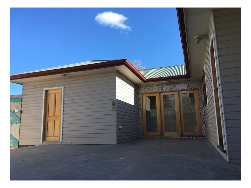 195 Kennedy Street, Armidale NSW 2350