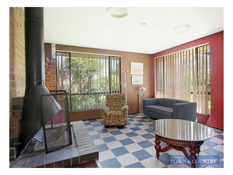 3 Kenalmac Avenue, Armidale NSW 2350