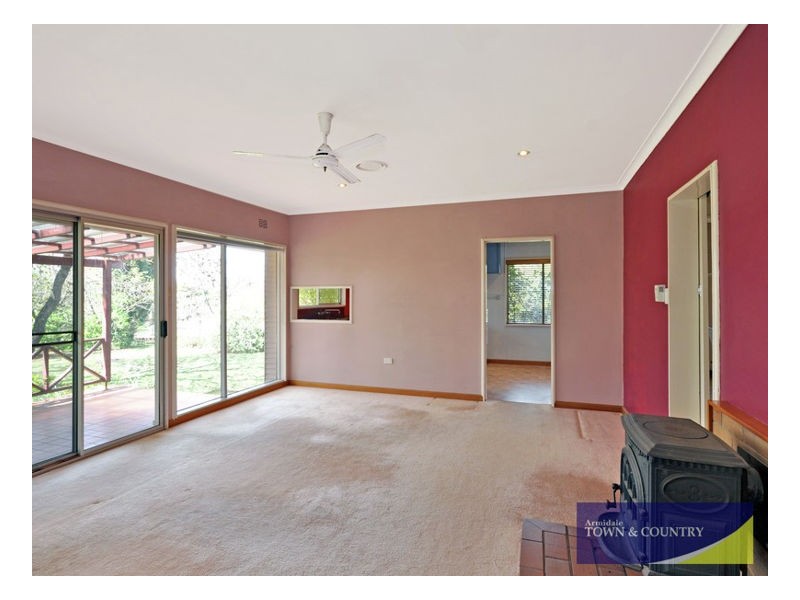 218 Kennedy Street, Armidale NSW 2350