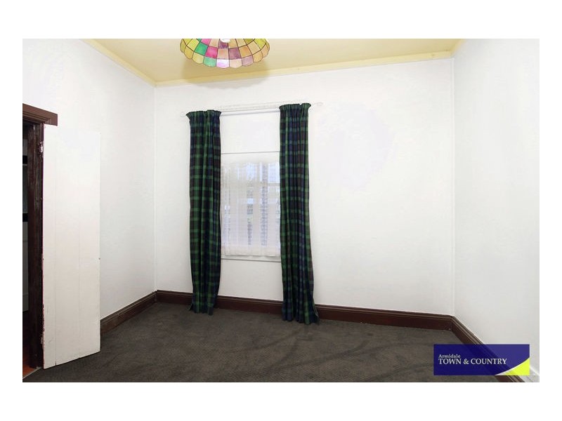 2 Jewell Avenue, Armidale NSW 2350