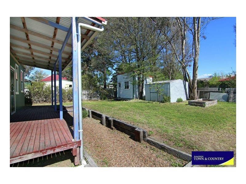 2 Jewell Avenue, Armidale NSW 2350