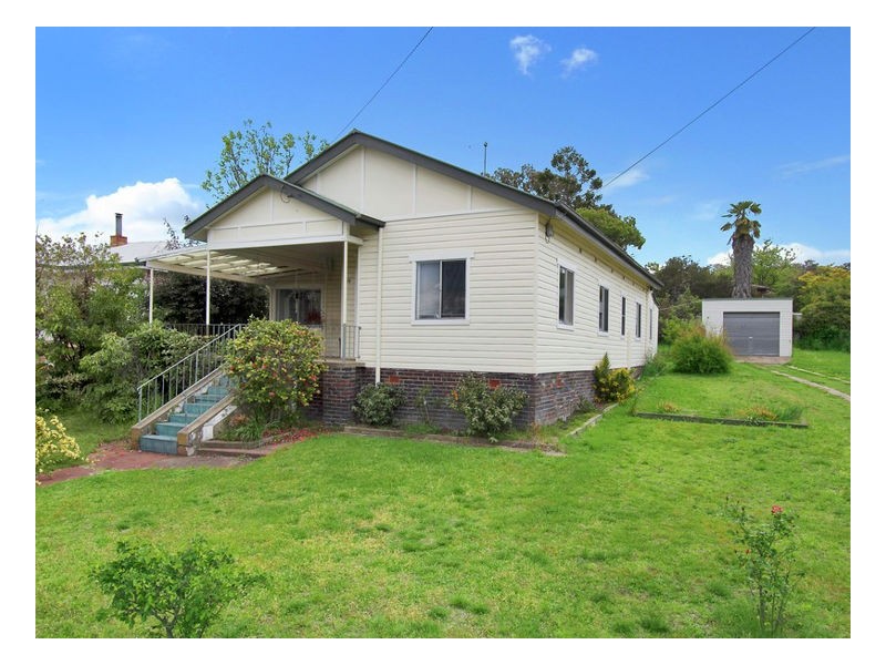 34 Faulkner Street, Armidale NSW 2350