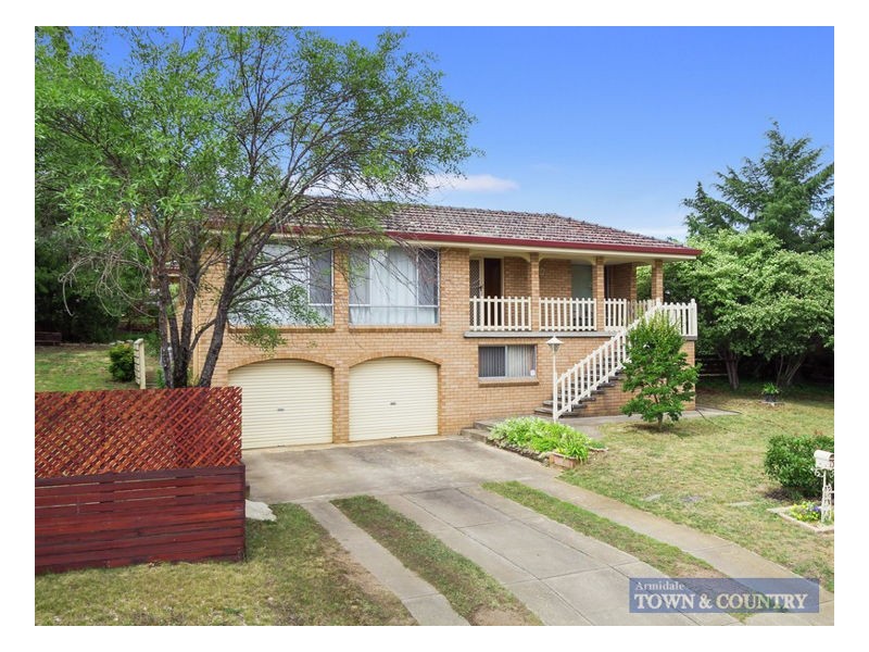 9 Werrina Crescent, Armidale NSW 2350
