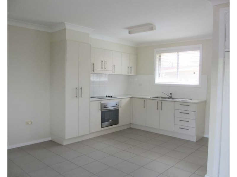 1/114 Mann Street, Armidale NSW 2350