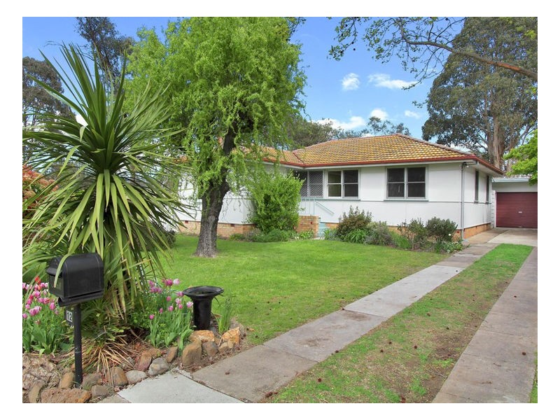 12 Glenelg Road, Armidale NSW 2350