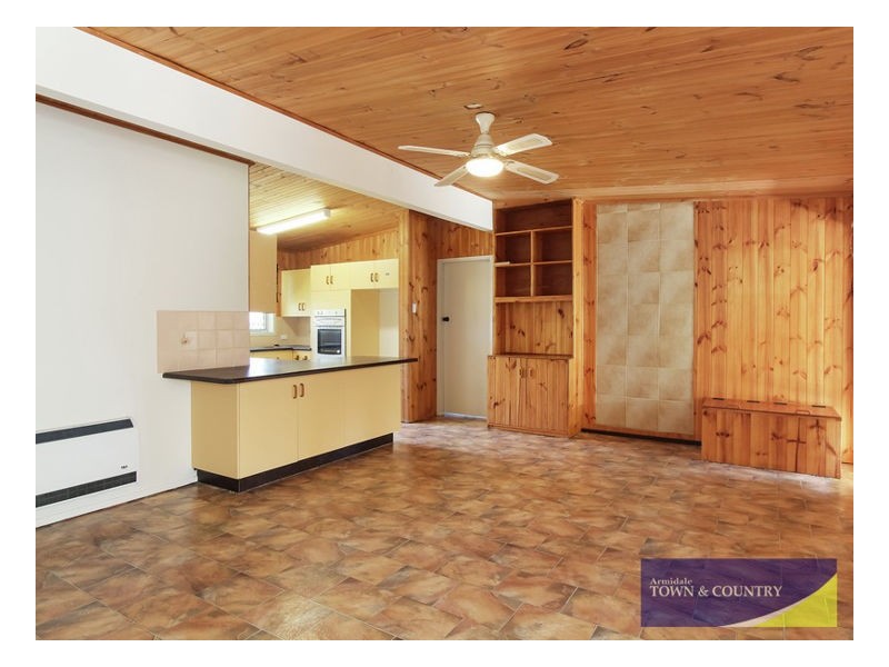 14 Bowman Avenue, Armidale NSW 2350