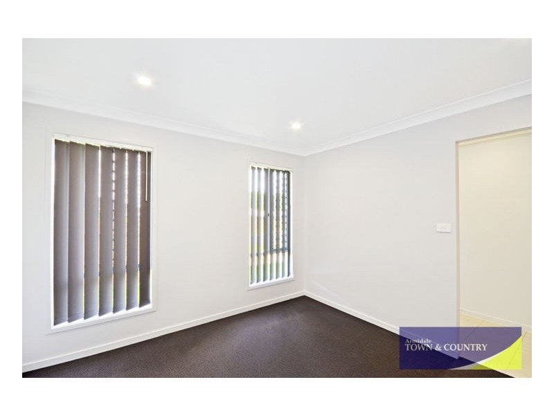 9 White Gum Place, Guyra NSW 2365