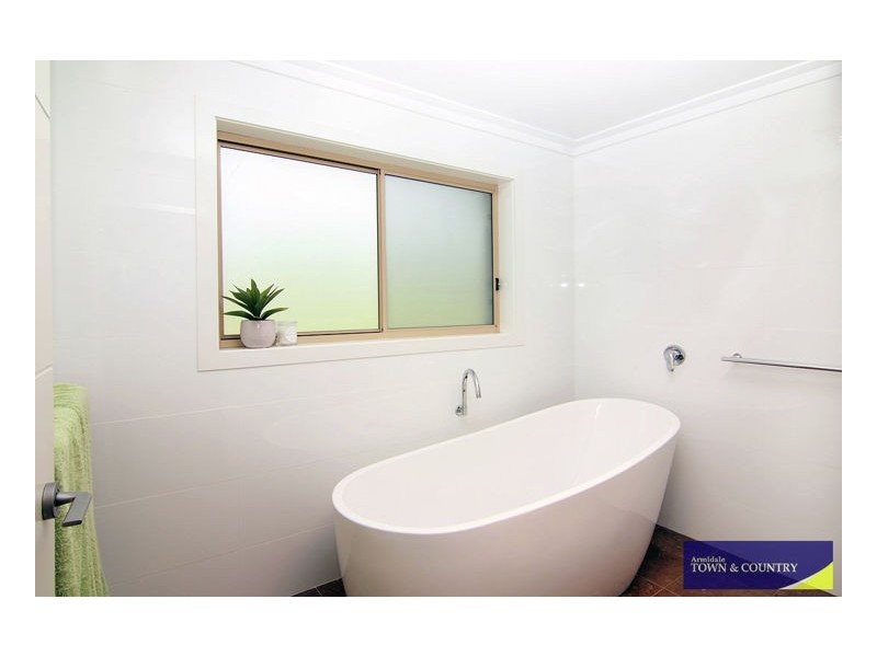 254 Dangarsleigh Road, Armidale NSW 2350