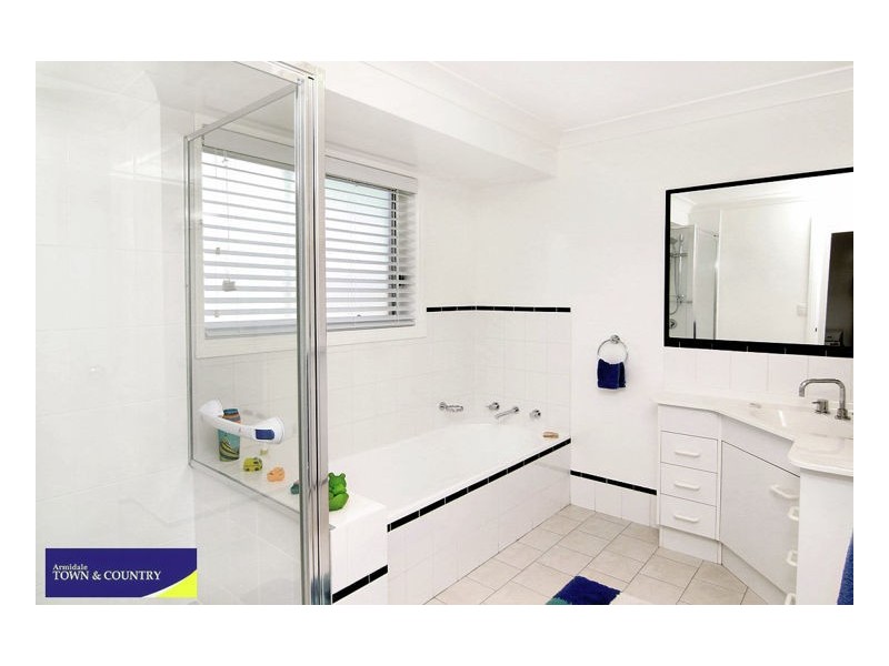 44 MacDonald Drive, Armidale NSW 2350