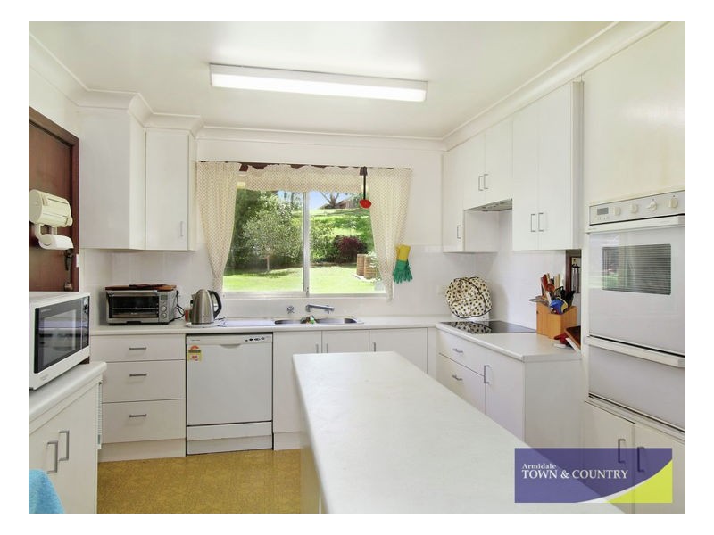 31 Campion Parade, Armidale NSW 2350