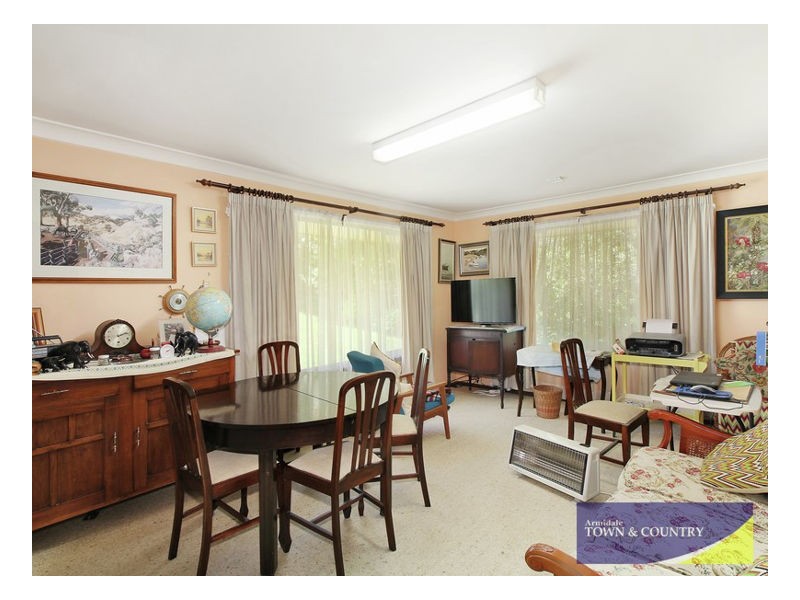 31 Campion Parade, Armidale NSW 2350