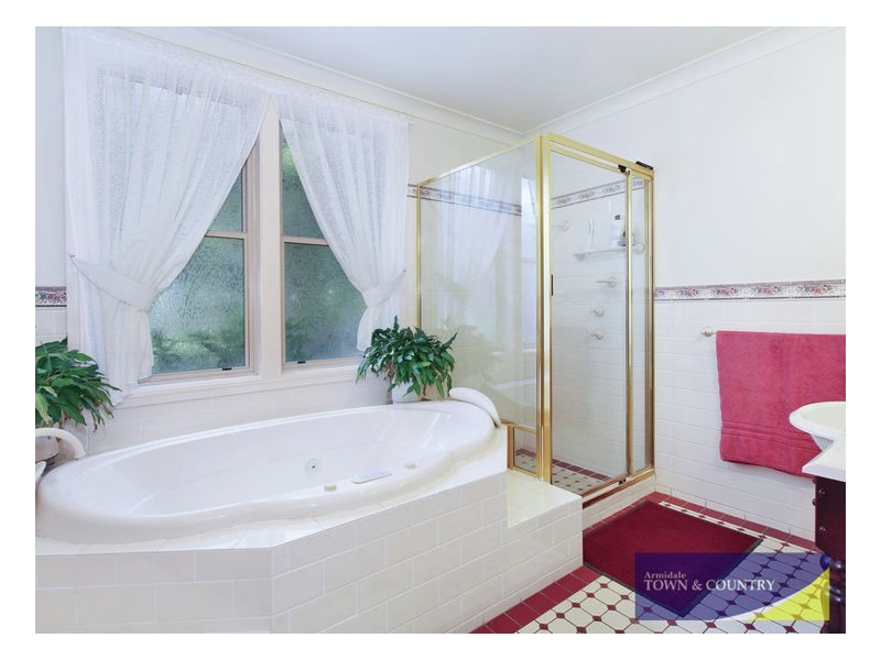 53 Gungurru Road, Armidale NSW 2350