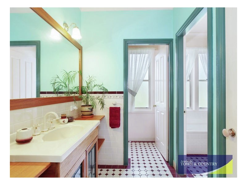 53 Gungurru Road, Armidale NSW 2350