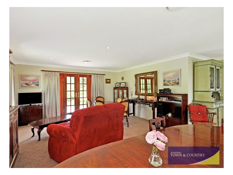 13 Pearson Street, Guyra NSW 2365