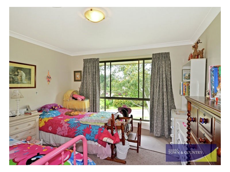 13 Pearson Street, Guyra NSW 2365