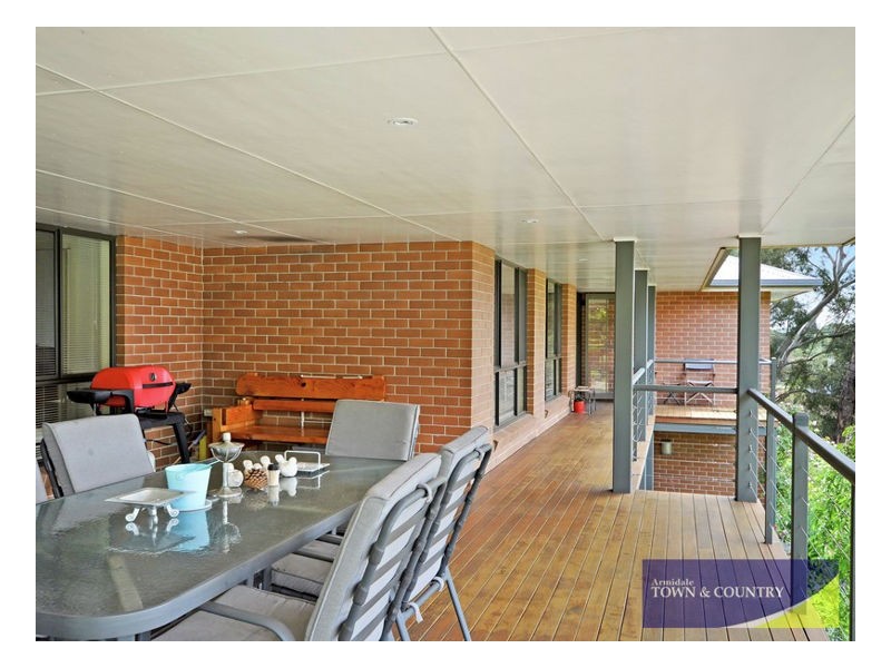 13 Pearson Street, Guyra NSW 2365