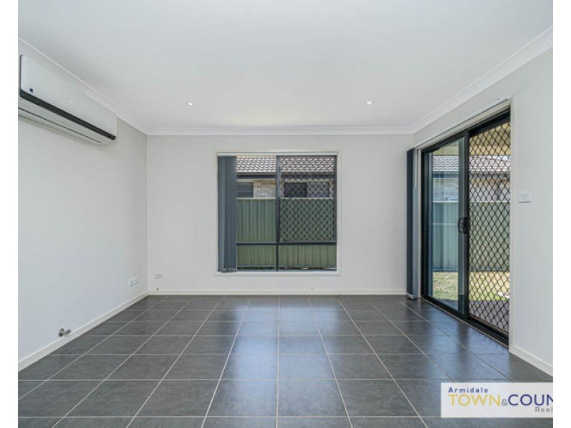 14 Link Road, Armidale NSW 2350