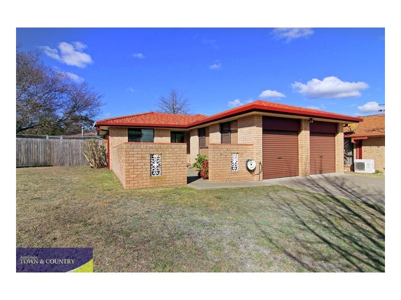 10 Patricia Close, Armidale NSW 2350