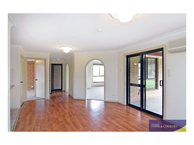 10 Patricia Close, Armidale NSW 2350