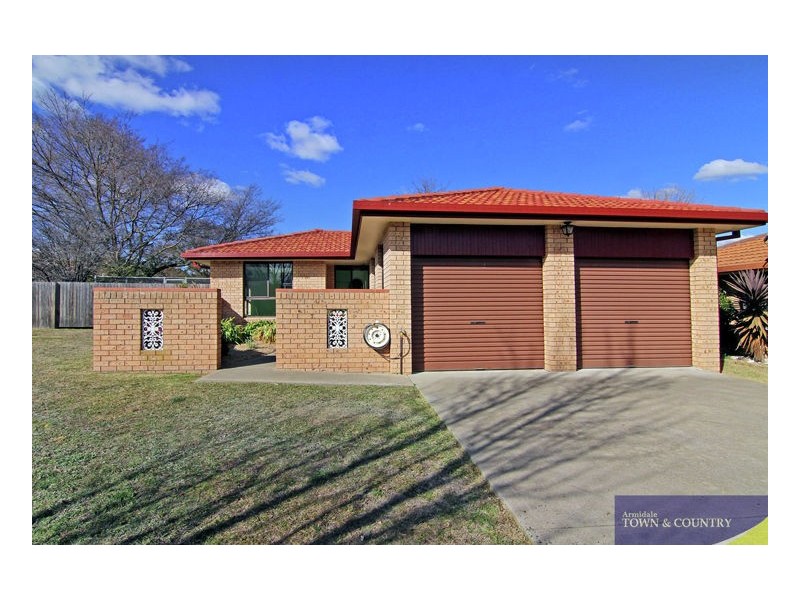 10 Patricia Close, Armidale NSW 2350
