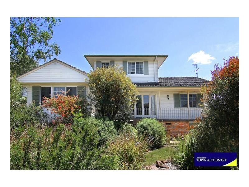 17 Richarson Avenue, Armidale NSW 2350