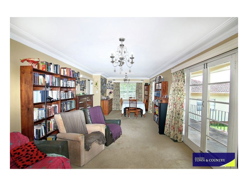 17 Richarson Avenue, Armidale NSW 2350
