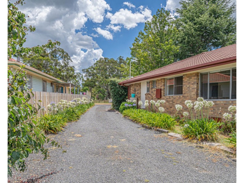 30 Burgess Street, Armidale NSW 2350
