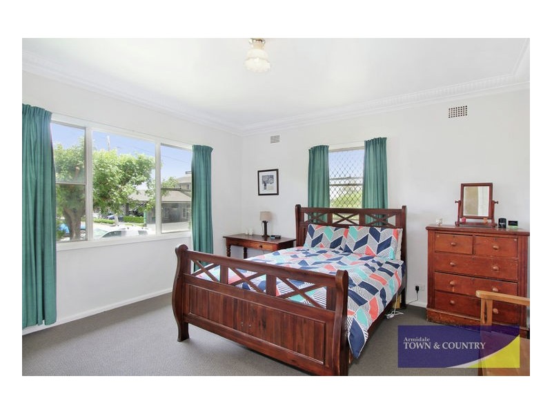 30 Marsh Street, Armidale NSW 2350