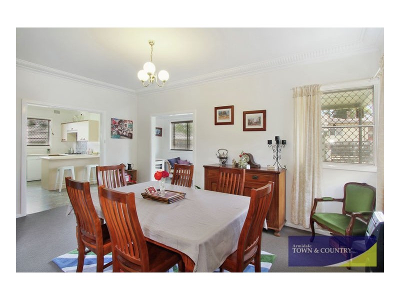 30 Marsh Street, Armidale NSW 2350