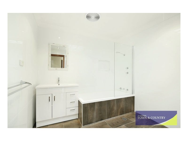 5 Holloway Street, Armidale NSW 2350