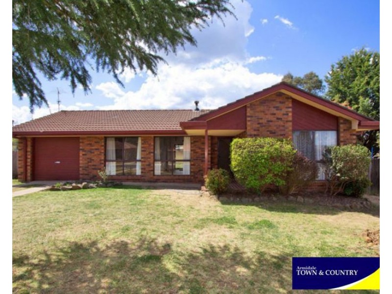 13 Jayne Close, Armidale NSW 2350