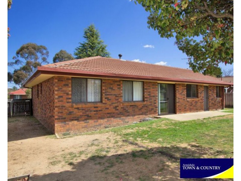 13 Jayne Close, Armidale NSW 2350