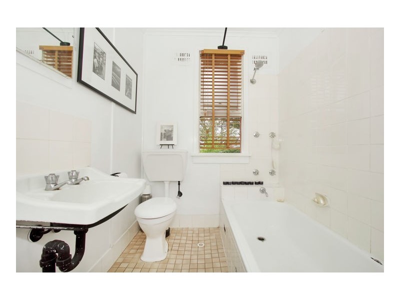 13 Jones Avenue, Armidale NSW 2350