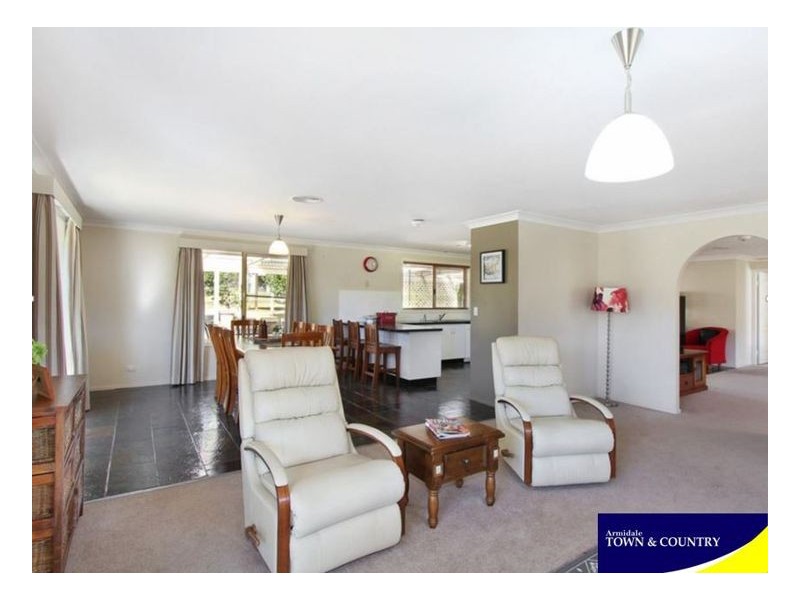 4 Westview Road, Armidale NSW 2350