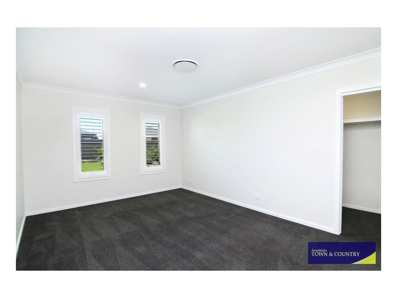 3 Campbell Parade, Armidale NSW 2350
