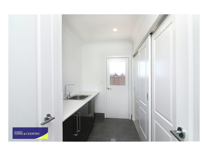 3 Campbell Parade, Armidale NSW 2350