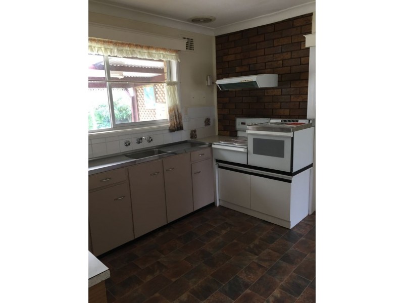 2 Wirruna Street, Guyra NSW 2365