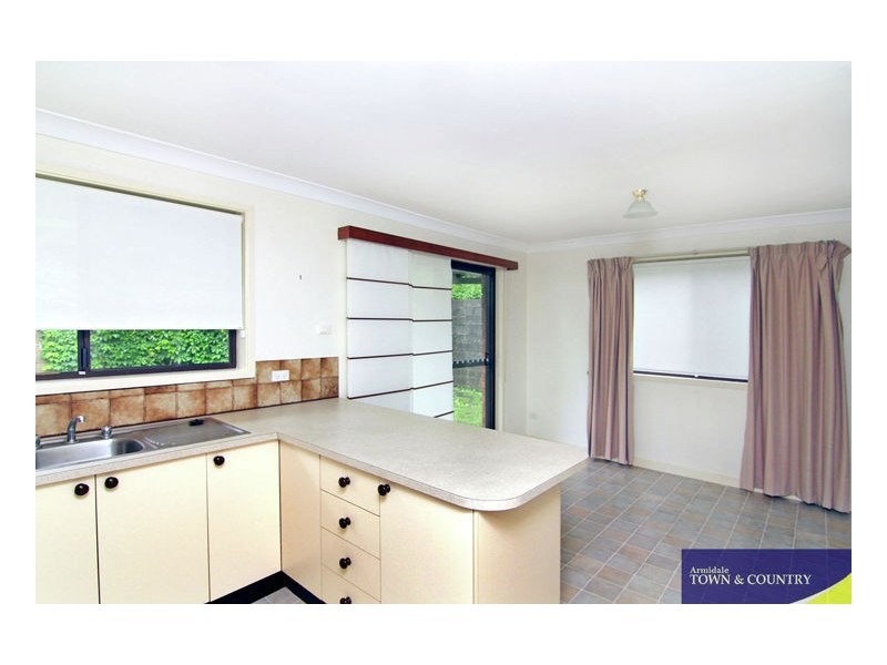 14 Curtis Street, Armidale NSW 2350