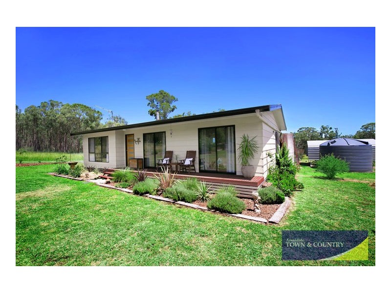 36 Kooda Road, Armidale NSW 2350