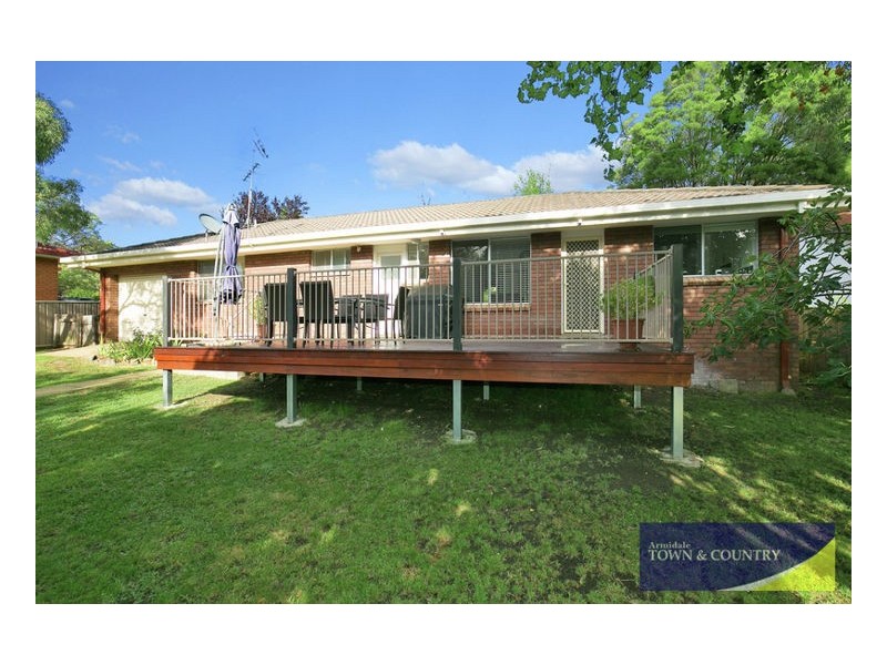 17 Chestnut Avenue, Armidale NSW 2350