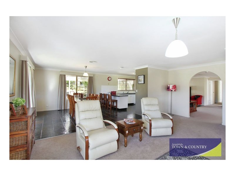 4 Westview Road, Armidale NSW 2350