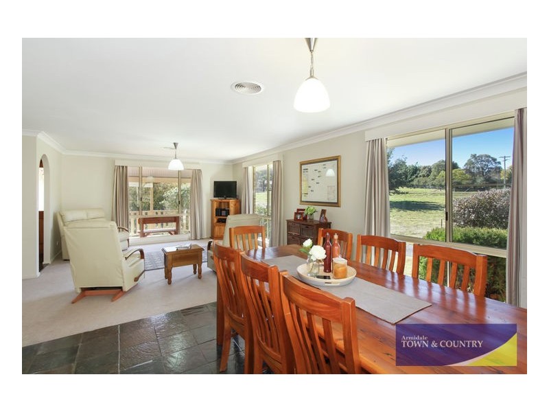 4 Westview Road, Armidale NSW 2350