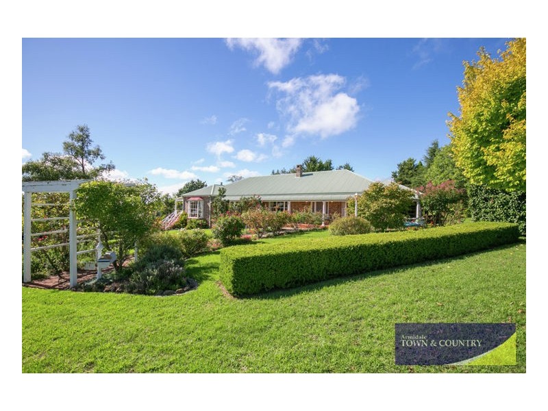 38 The Avenue, Armidale NSW 2350