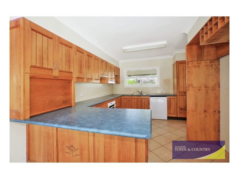 50 Holloway Lane, Armidale NSW 2350