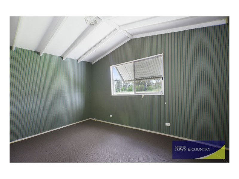 50 Holloway Lane, Armidale NSW 2350