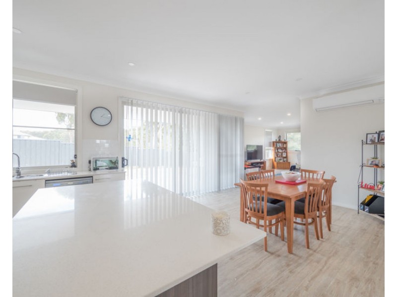 4 McGrath Place, Armidale NSW 2350