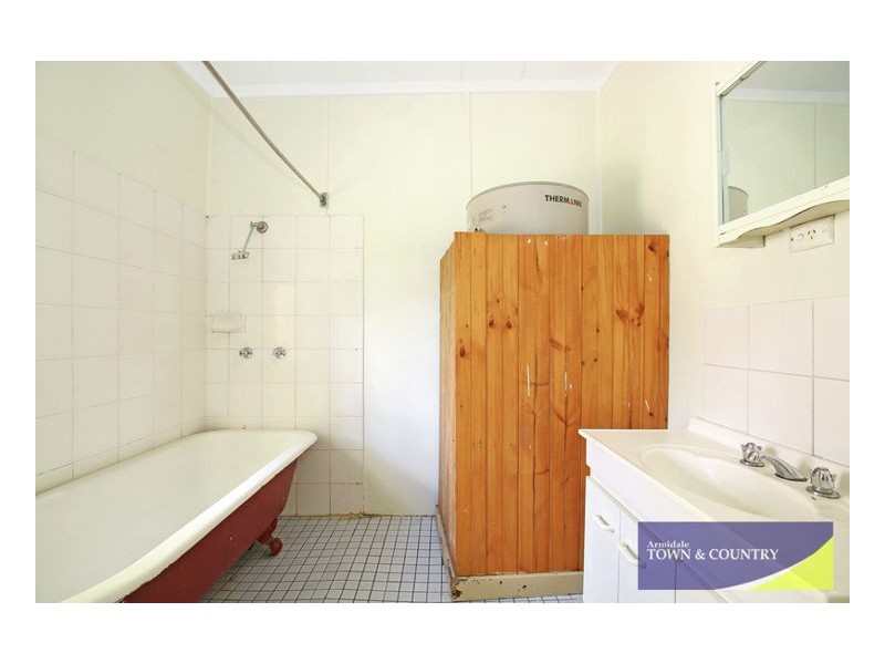 127 Taylor Street, Armidale NSW 2350