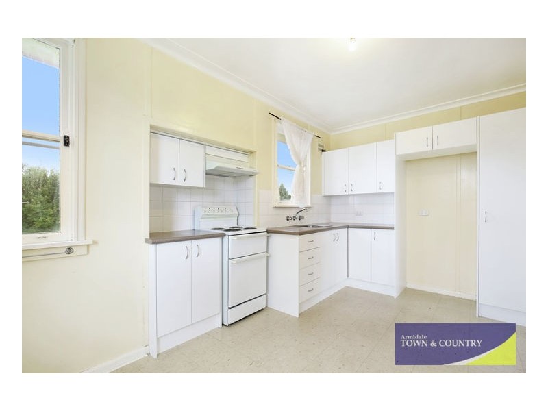 35 Abercrombie Street, Guyra NSW 2365